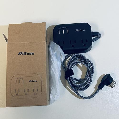 Power Strip w/ Flat Plug, 3 Outlets + 3 USB Ports, 3.1A, 5ft Cord,